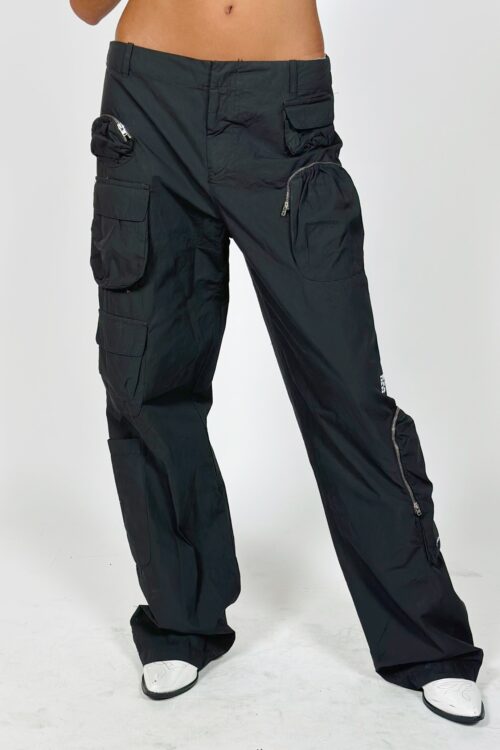 Cargo Pants Round Pockets DESIGN