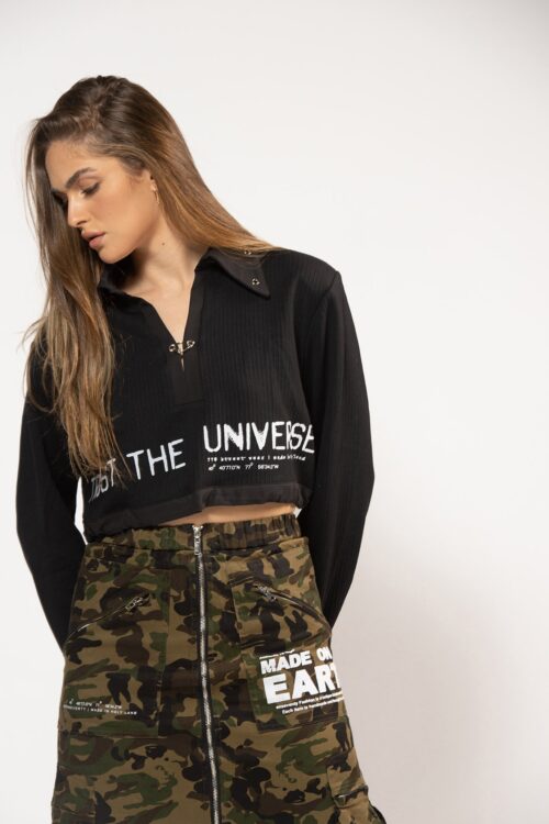 Black Long Sleeves Pullover Crop Top UNIVERSE