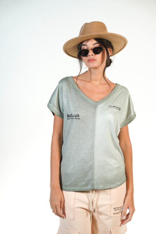  Designed   T Shirt  BULLSHIT