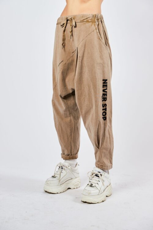 Designed Jogger Baggy Pants  NEVER