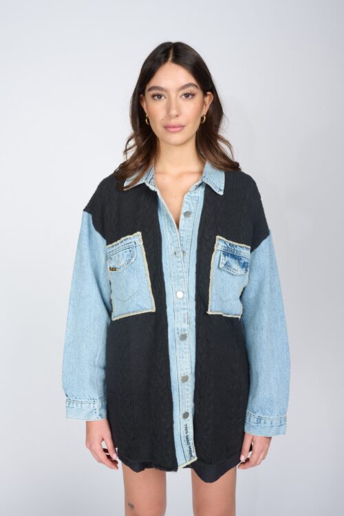 Buttoned up Wide Knit And Denim Shirt 770