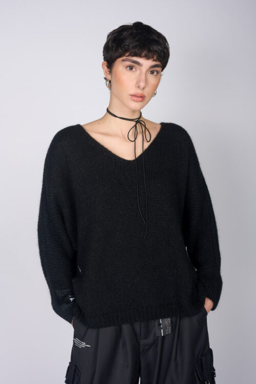 Knit Top V Neckline 770%