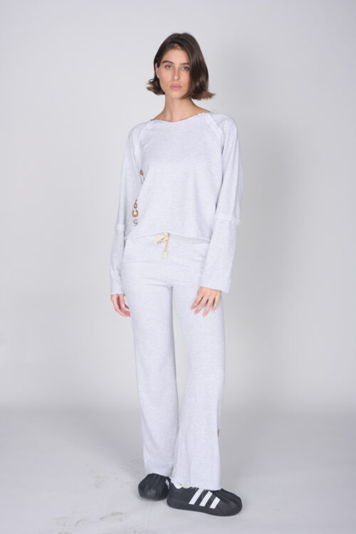 Pullover Set CONTRIVED