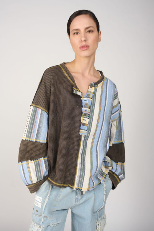 Designed Wide Flannel Top  FOUND