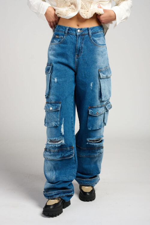 Ripped cargo pants 770