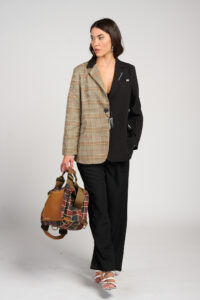 770 LOOKBOOK 8149676