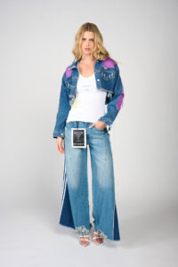 770 LOOKBOOK 9-157526