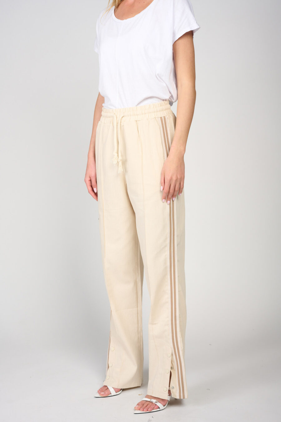 770 LOOKBOOK 9-158205