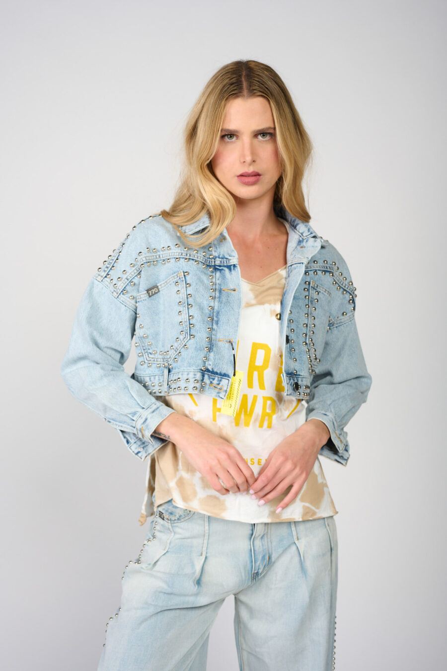770 LOOKBOOK 9-158345