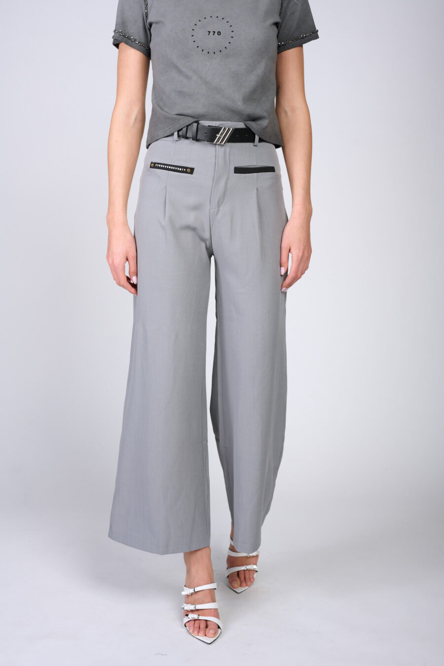 770 LOOKBOOK 9-158576