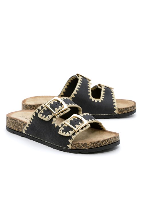 embroidered flip-floops SUMMER
