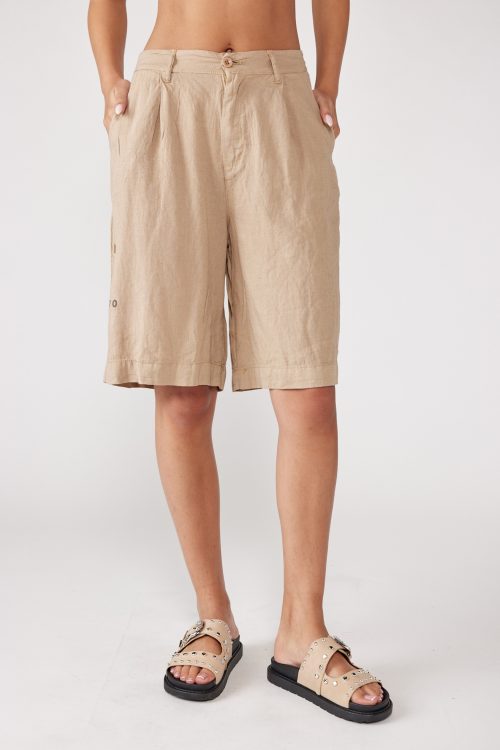 Bermuda shorts FAN