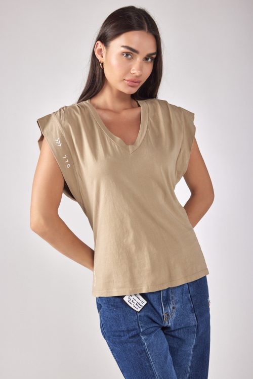 Sleeveless Top 770