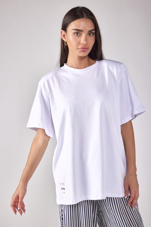 Wide t-shirt shoulder pads 770