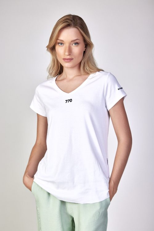 v-neck t-shirt BASIC