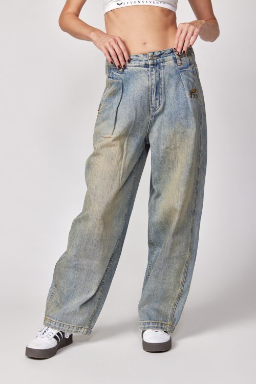 Washed mom jeans 770