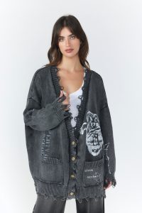 770SevenSeventy0015 16