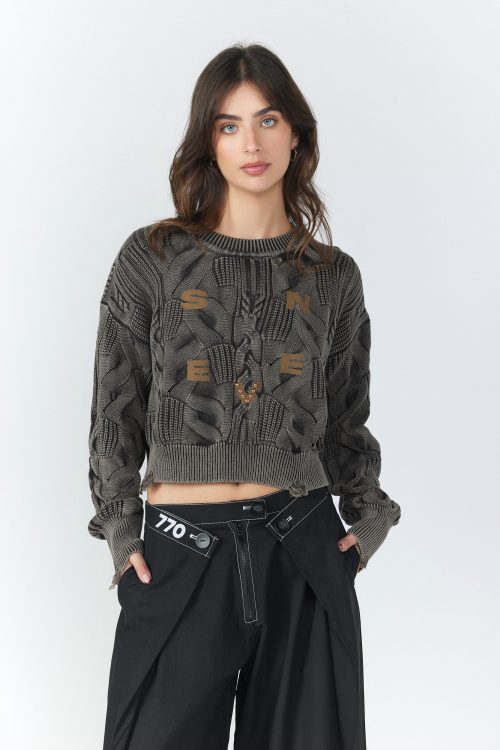 Cropped Knit MOM