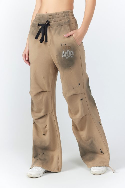 Washed Sweatpants with a Flared Cut 770