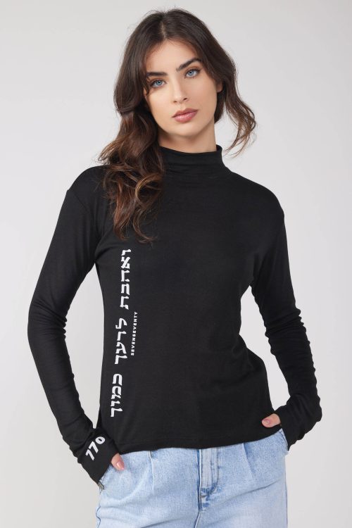 Basic Turtleneck Shirt LOVE