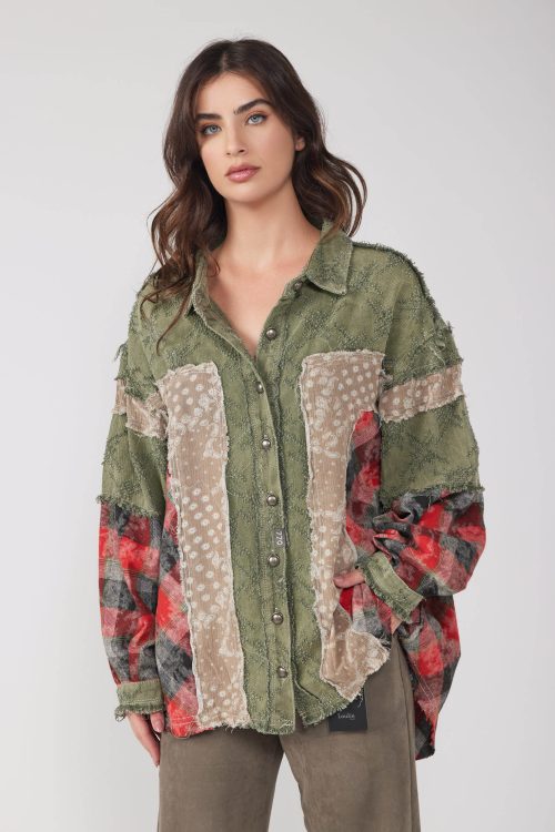 Button-Down Shirt with Fabric Combination COMING