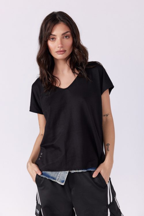 Knot T-Shirt 770