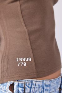 - 884