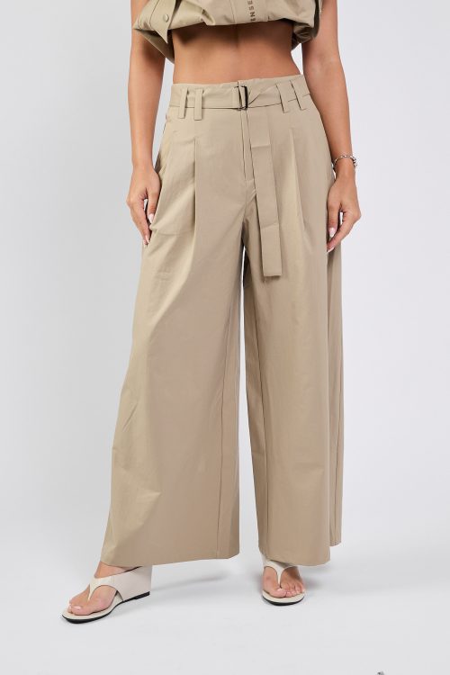 770 Flared Lantern Pants