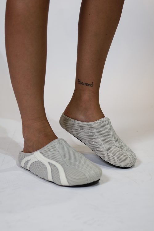 GIRL Sporty Mesh Slides