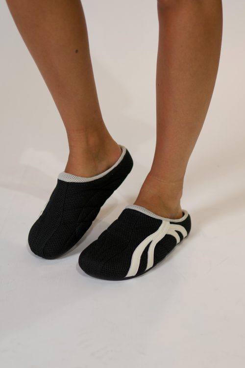 GIRL Sporty Mesh Slides